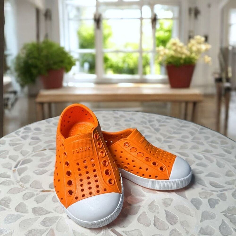 Native Jefferson Shoes Toddler Kids Size C5 Orange White Slip-On Water Shoes Sne